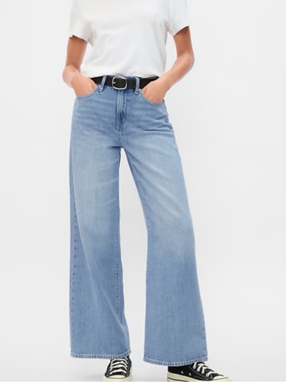 GAP Vintage Flare High Rise Jeans in Light Blue with Yellow Stitching 33 | 16R